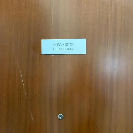 Megaride's Dépendance 3*