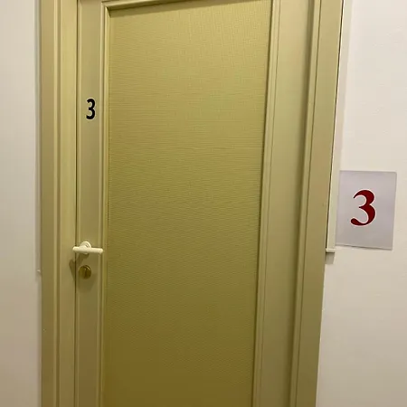 Megaride's Dependance