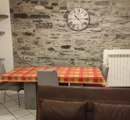 Megaride's Dépendance Como