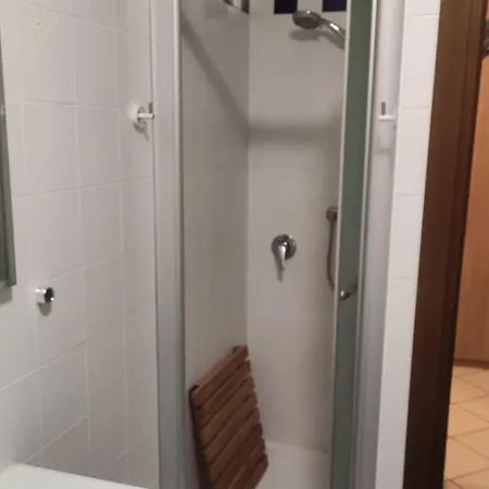 Megaride's Dependance